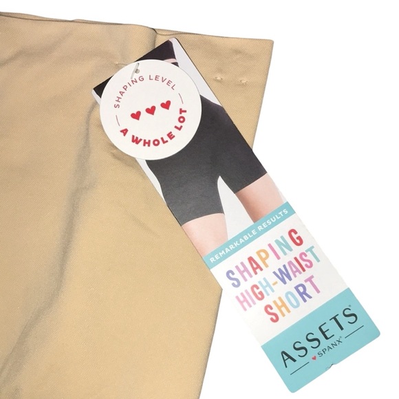 🥳 3/$26 Assets by Spanx High Waist Shaping Shorts Nude Beige - Picture 9 of 9